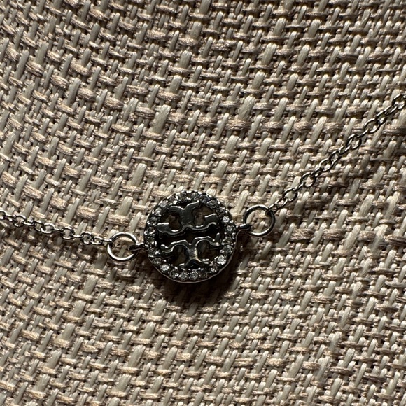 NWOT Tory Burch Miller Pave Necklace in Silver with Crystals and Pearls - Picture 2 of 4